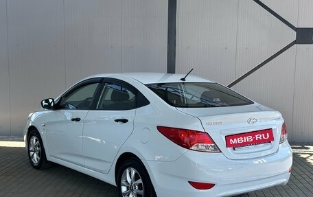 Hyundai Solaris II рестайлинг, 2014 год, 1 050 000 рублей, 5 фотография