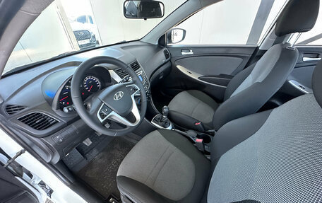 Hyundai Solaris II рестайлинг, 2014 год, 1 050 000 рублей, 10 фотография