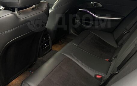 BMW 3 серия, 2019 год, 3 550 000 рублей, 14 фотография