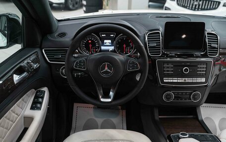 Mercedes-Benz GLE, 2018 год, 4 290 000 рублей, 12 фотография