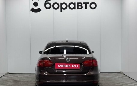 Volkswagen Jetta VI, 2014 год, 942 000 рублей, 4 фотография