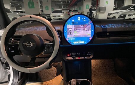 MINI Hatch, 2025 год, 3 880 000 рублей, 7 фотография