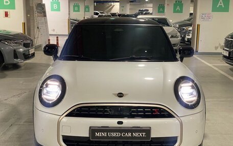 MINI Hatch, 2025 год, 3 880 000 рублей, 3 фотография