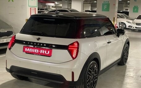MINI Hatch, 2025 год, 3 880 000 рублей, 2 фотография