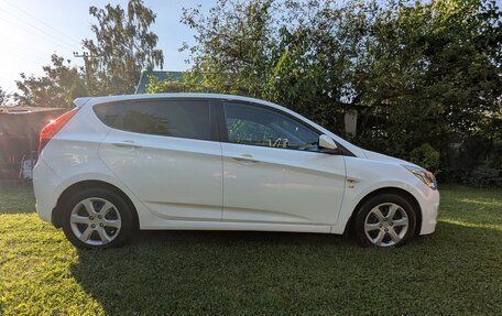 Hyundai Solaris II рестайлинг, 2014 год, 890 000 рублей, 5 фотография
