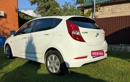 Hyundai Solaris II рестайлинг, 2014 год, 890 000 рублей, 7 фотография