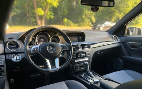 Mercedes-Benz C-Класс, 2012 год, 1 450 000 рублей, 17 фотография