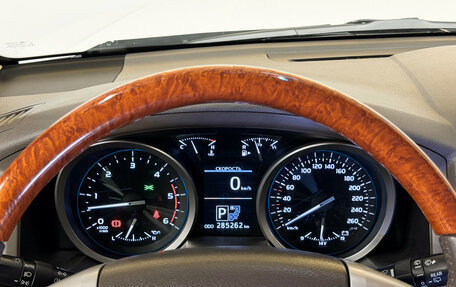 Toyota Land Cruiser 200, 2013 год, 3 650 000 рублей, 9 фотография