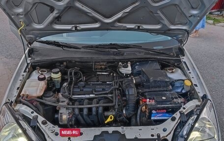 Ford Focus IV, 2001 год, 167 000 рублей, 10 фотография