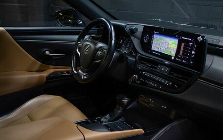 Lexus ES VII, 2021 год, 3 179 900 рублей, 12 фотография