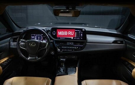 Lexus ES VII, 2021 год, 3 179 900 рублей, 10 фотография