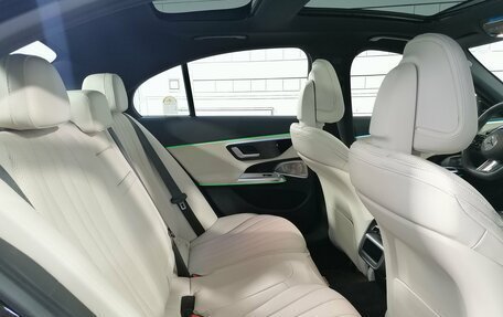 Mercedes-Benz E-Класс, 2025 год, 12 040 700 рублей, 20 фотография
