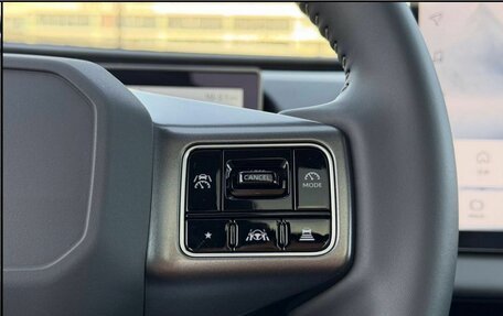 Toyota RAV4, 2026 год, 4 100 000 рублей, 24 фотография