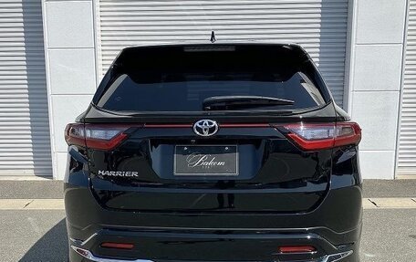 Toyota Harrier, 2019 год, 2 160 000 рублей, 5 фотография