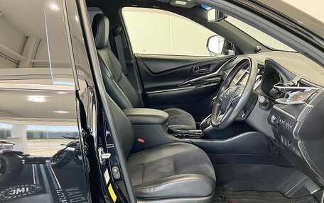 Toyota Harrier, 2019 год, 2 160 000 рублей, 20 фотография