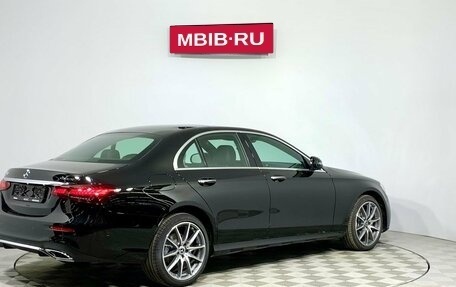 Mercedes-Benz E-Класс, 2025 год, 8 250 000 рублей, 32 фотография