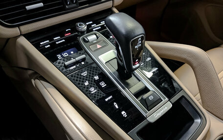 Porsche Cayenne III, 2018 год, 5 950 000 рублей, 27 фотография