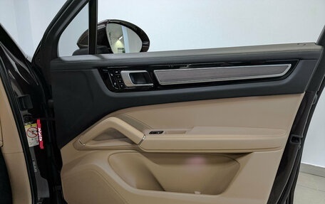 Porsche Cayenne III, 2018 год, 5 950 000 рублей, 26 фотография