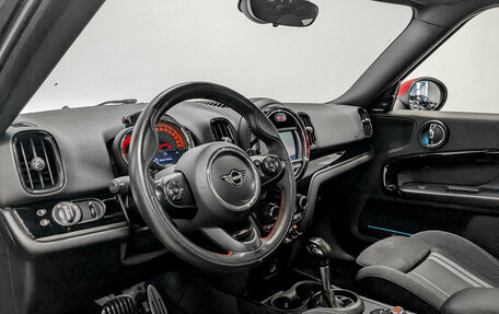 MINI Countryman II (F60), 2019 год, 2 590 000 рублей, 16 фотография