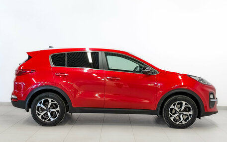 KIA Sportage IV рестайлинг, 2020 год, 2 199 000 рублей, 4 фотография