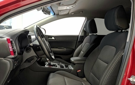 KIA Sportage IV рестайлинг, 2020 год, 2 199 000 рублей, 19 фотография