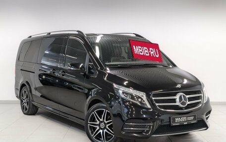 Mercedes-Benz V-Класс, 2019 год, 5 950 000 рублей, 3 фотография