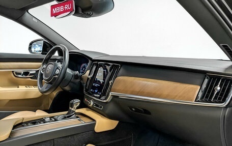 Volvo S90 II рестайлинг, 2020 год, 3 200 000 рублей, 11 фотография