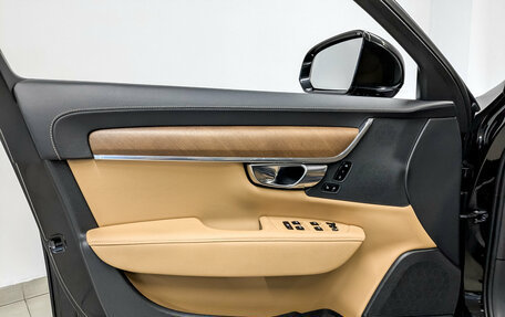 Volvo S90 II рестайлинг, 2020 год, 3 200 000 рублей, 19 фотография