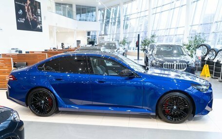 BMW M5, 2024 год, 21 000 000 рублей, 4 фотография
