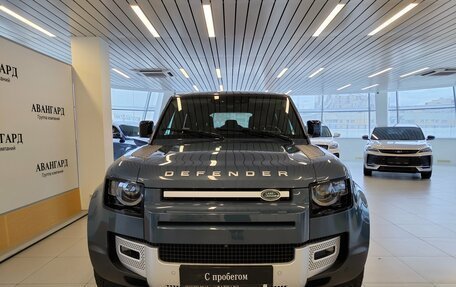 Land Rover Defender II, 2021 год, 4 450 000 рублей, 3 фотография