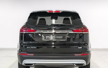 Geely Atlas, 2023 год, 2 450 000 рублей, 6 фотография