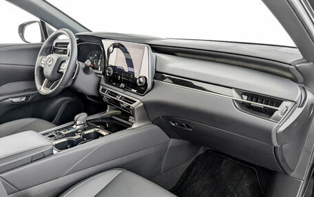 Lexus RX IV рестайлинг, 2025 год, 8 800 000 рублей, 9 фотография