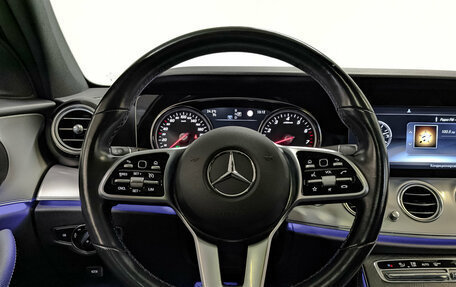 Mercedes-Benz E-Класс, 2020 год, 3 450 000 рублей, 21 фотография