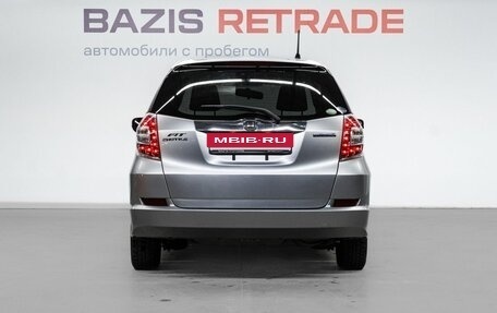 Honda Fit Shuttle I рестайлинг, 2013 год, 919 000 рублей, 6 фотография