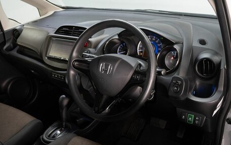Honda Fit Shuttle I рестайлинг, 2013 год, 919 000 рублей, 9 фотография