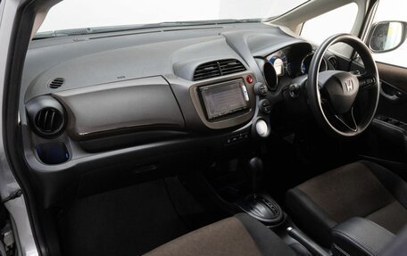 Honda Fit Shuttle I рестайлинг, 2013 год, 919 000 рублей, 16 фотография