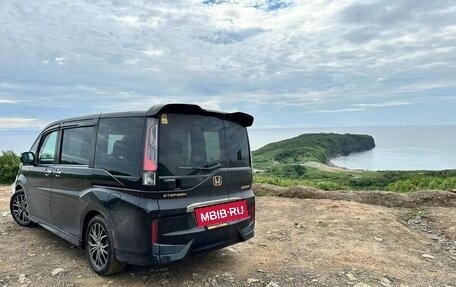 Honda Stepwgn IV, 2015 год, 1 850 000 рублей, 6 фотография