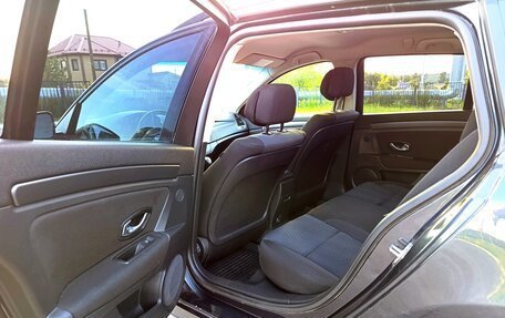 Renault Laguna III рестайлинг, 2008 год, 499 000 рублей, 20 фотография