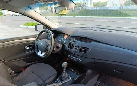 Renault Laguna III рестайлинг, 2008 год, 499 000 рублей, 16 фотография