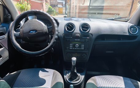 Ford Fusion I, 2006 год, 330 000 рублей, 7 фотография