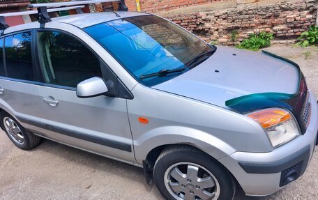 Ford Fusion I, 2006 год, 330 000 рублей, 2 фотография