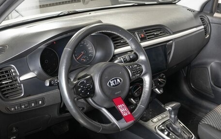 KIA Rio IV, 2019 год, 1 380 000 рублей, 5 фотография