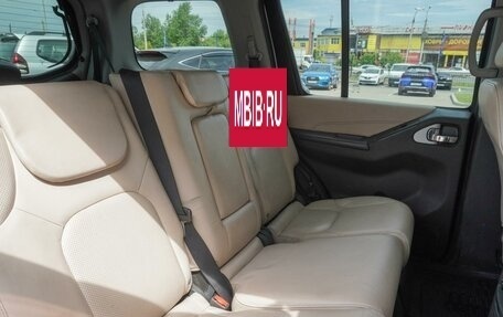 Nissan Pathfinder, 2010 год, 1 575 000 рублей, 12 фотография