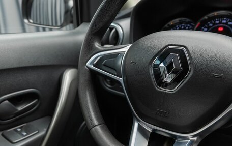 Renault Logan II, 2019 год, 1 049 000 рублей, 17 фотография