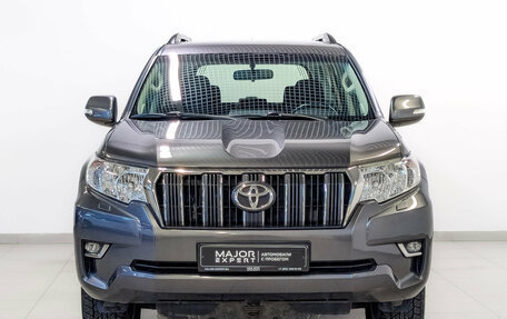 Toyota Land Cruiser Prado 150 рестайлинг 2, 2021 год, 6 770 000 рублей, 2 фотография