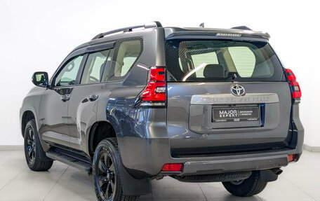 Toyota Land Cruiser Prado 150 рестайлинг 2, 2021 год, 6 770 000 рублей, 7 фотография