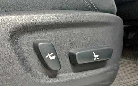 Toyota Land Cruiser Prado 150 рестайлинг 2, 2021 год, 6 770 000 рублей, 26 фотография