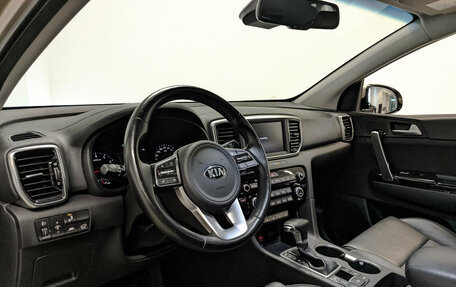 KIA Sportage IV рестайлинг, 2020 год, 2 655 000 рублей, 15 фотография