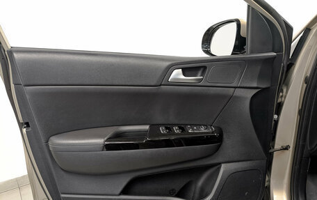 KIA Sportage IV рестайлинг, 2020 год, 2 655 000 рублей, 19 фотография