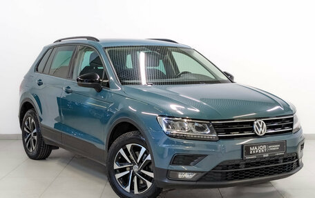 Volkswagen Tiguan II, 2020 год, 2 445 000 рублей, 3 фотография
